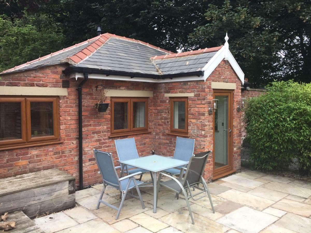 The Old Vicarage Lodge Manchester Zewnętrze zdjęcie